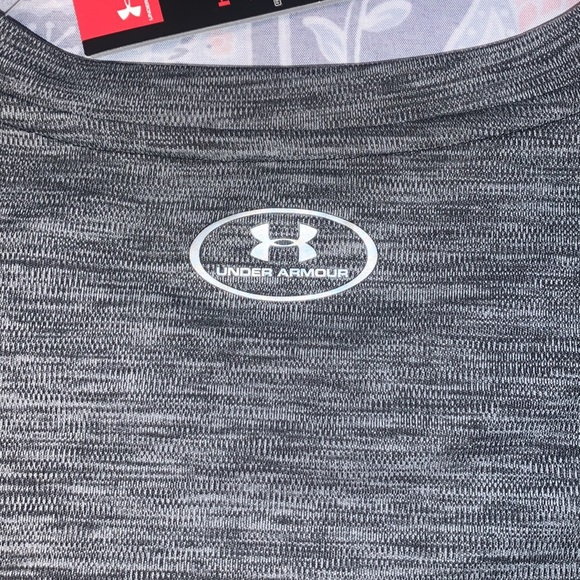 NWT- Under Armour T-shirt - Picture 9 of 9